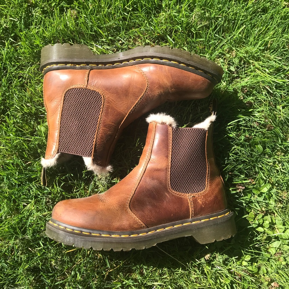 Doc Martens fur-lined Chelsea boots size 7